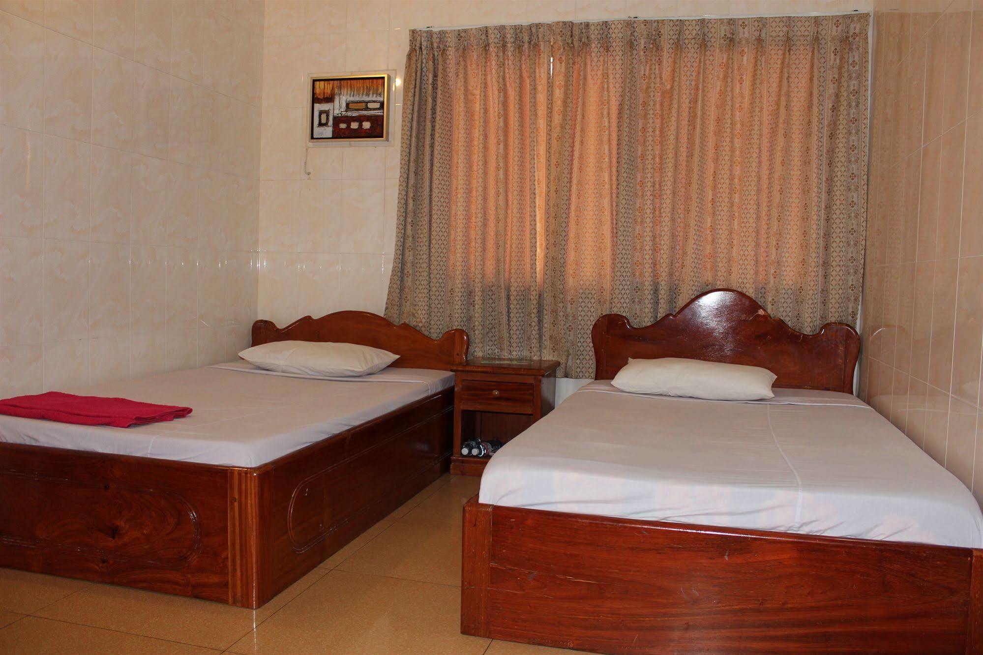 Lucky 1 Guesthouse Phnom Penh Dış mekan fotoğraf