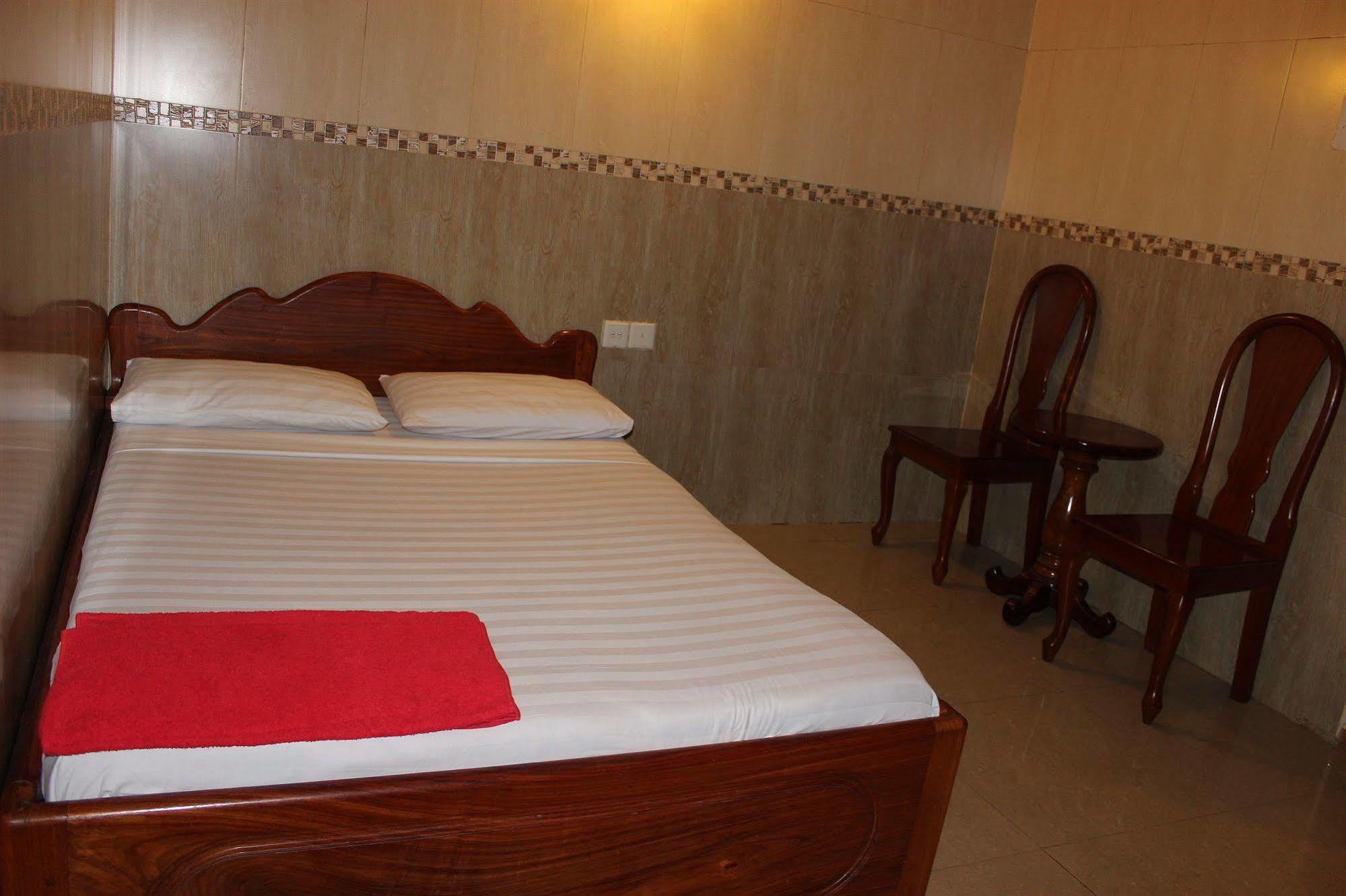 Lucky 1 Guesthouse Phnom Penh Dış mekan fotoğraf